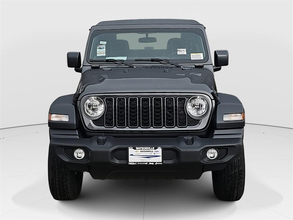 new 2025 Jeep Wrangler car, priced at $31,755