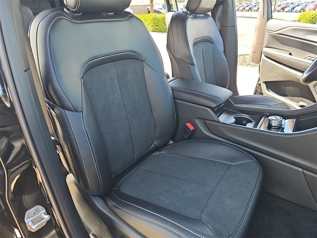 new 2025 Jeep Grand Cherokee L car, priced at $43,830
