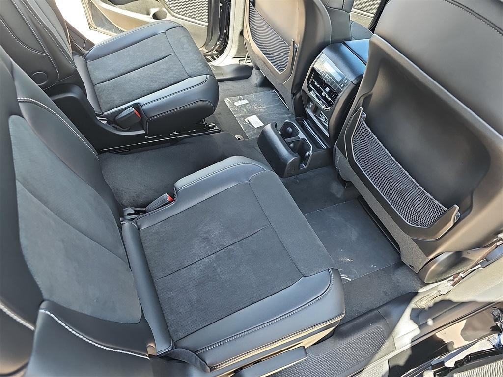 new 2025 Jeep Grand Cherokee L car, priced at $43,830
