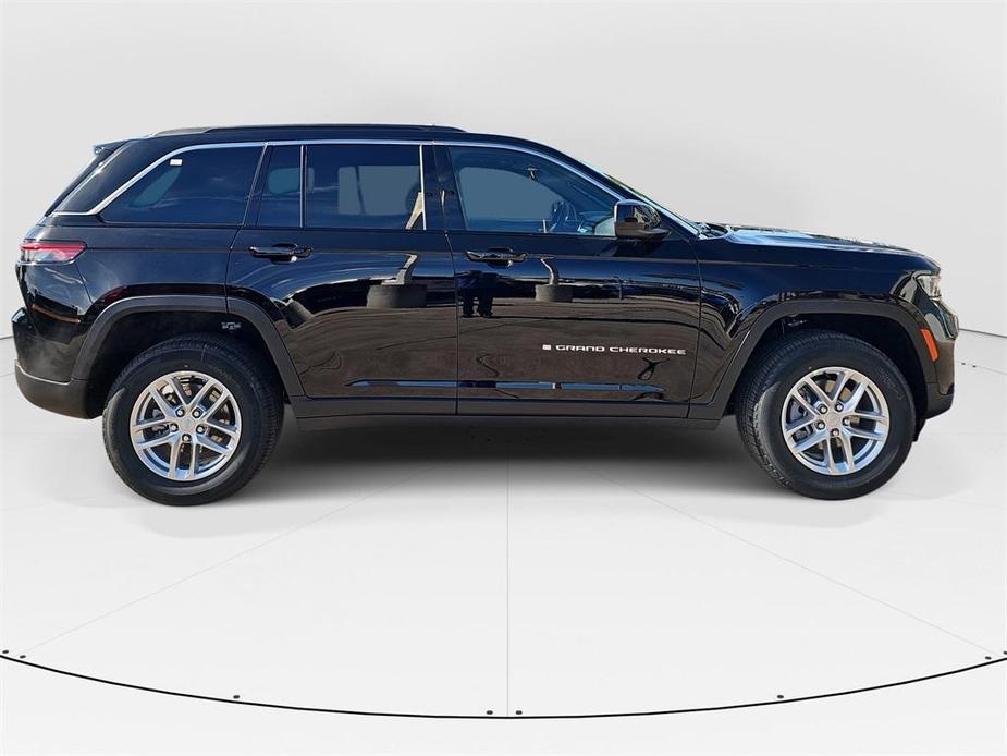 new 2025 Jeep Grand Cherokee car