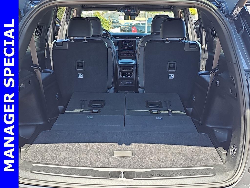 new 2025 Jeep Grand Cherokee L car, priced at $41,959