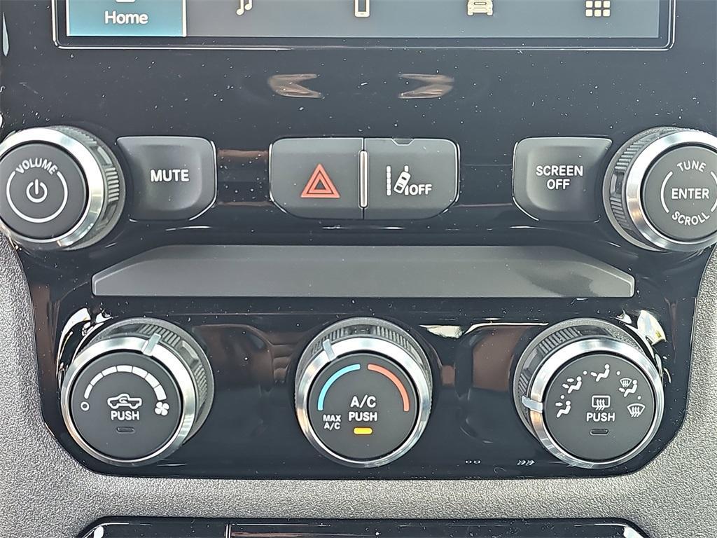 new 2025 Ram 1500 car