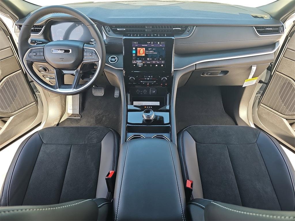 new 2025 Jeep Grand Cherokee L car, priced at $42,235