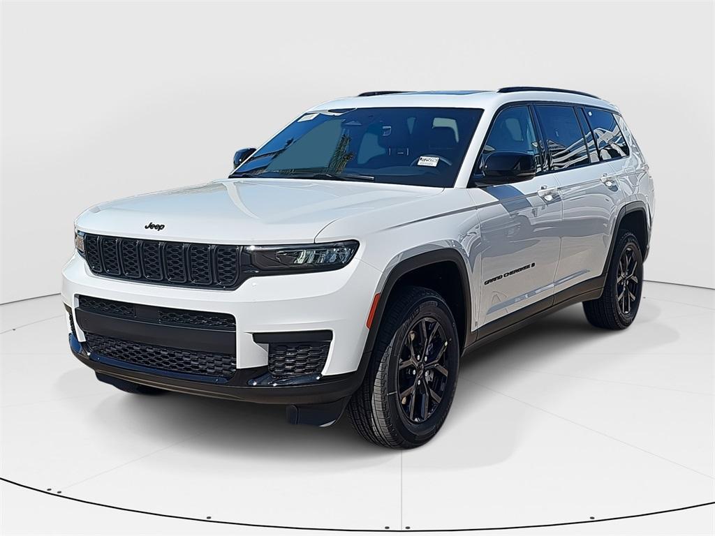 new 2025 Jeep Grand Cherokee L car, priced at $42,235