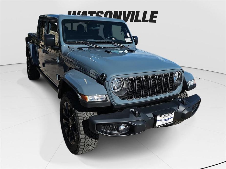 new 2024 Jeep Gladiator car, priced at $45,405