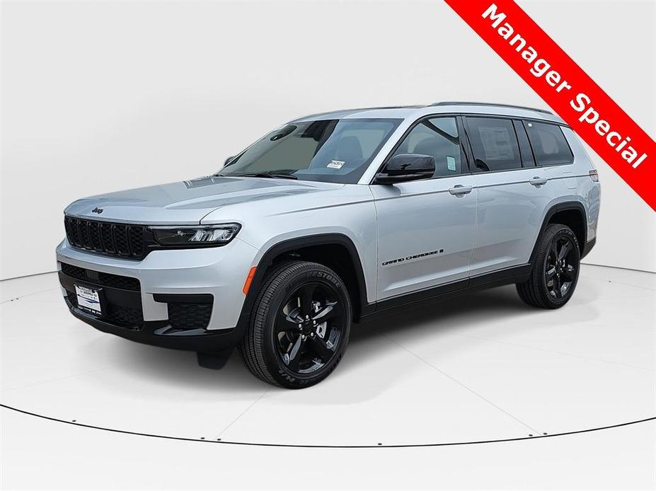 new 2024 Jeep Grand Cherokee L car, priced at $44,520