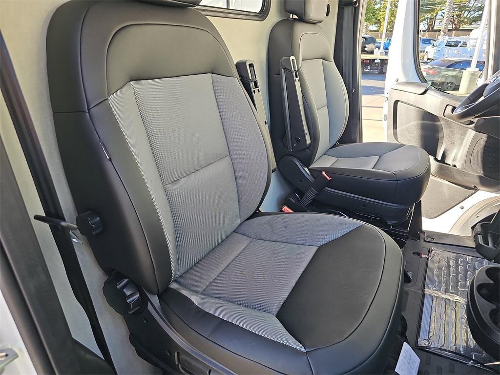 new 2025 Ram ProMaster 1500 car, priced at $52,700