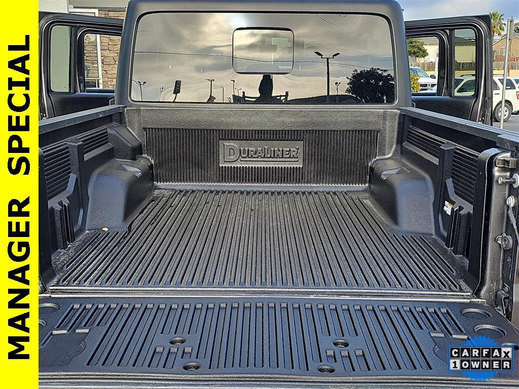 used 2022 Jeep Gladiator car, priced at $28,740