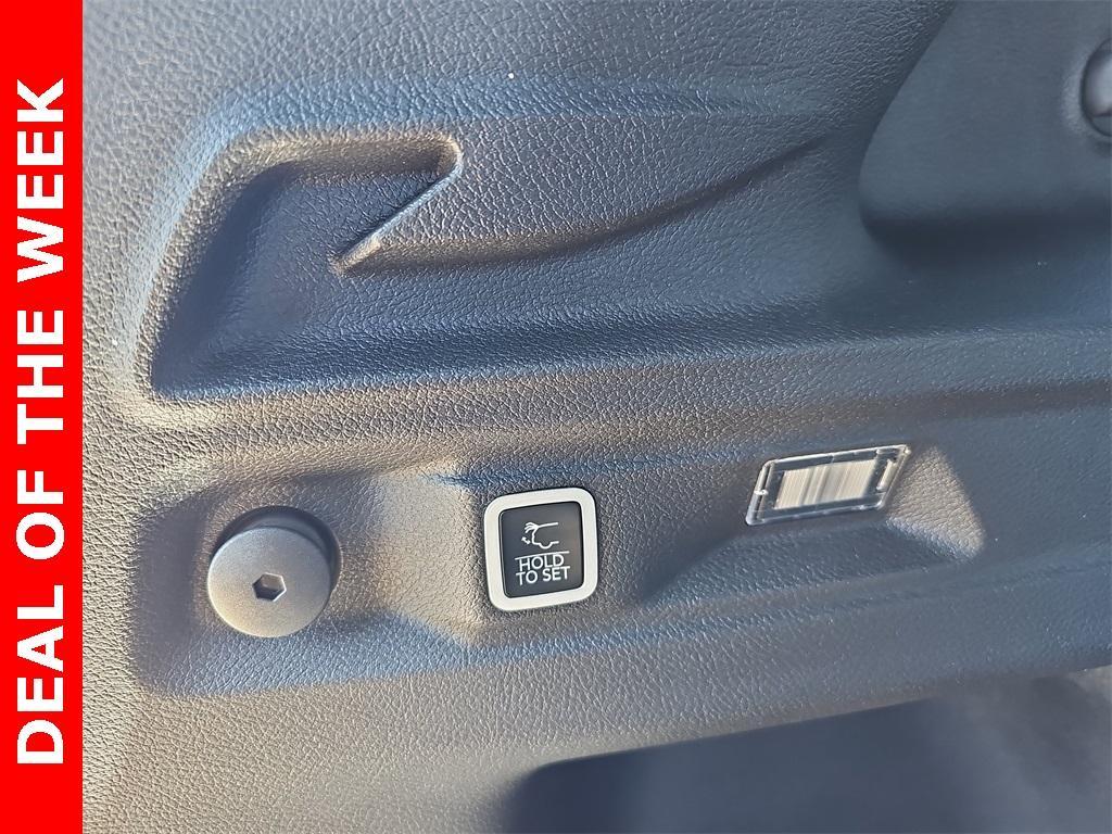 new 2025 Jeep Grand Cherokee L car, priced at $42,830