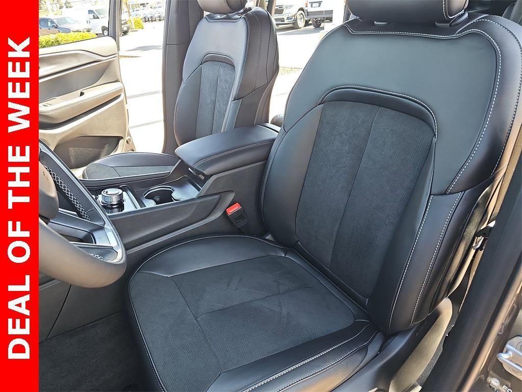 new 2025 Jeep Grand Cherokee L car, priced at $42,830