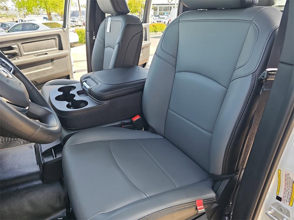 new 2025 Ram 2500 car