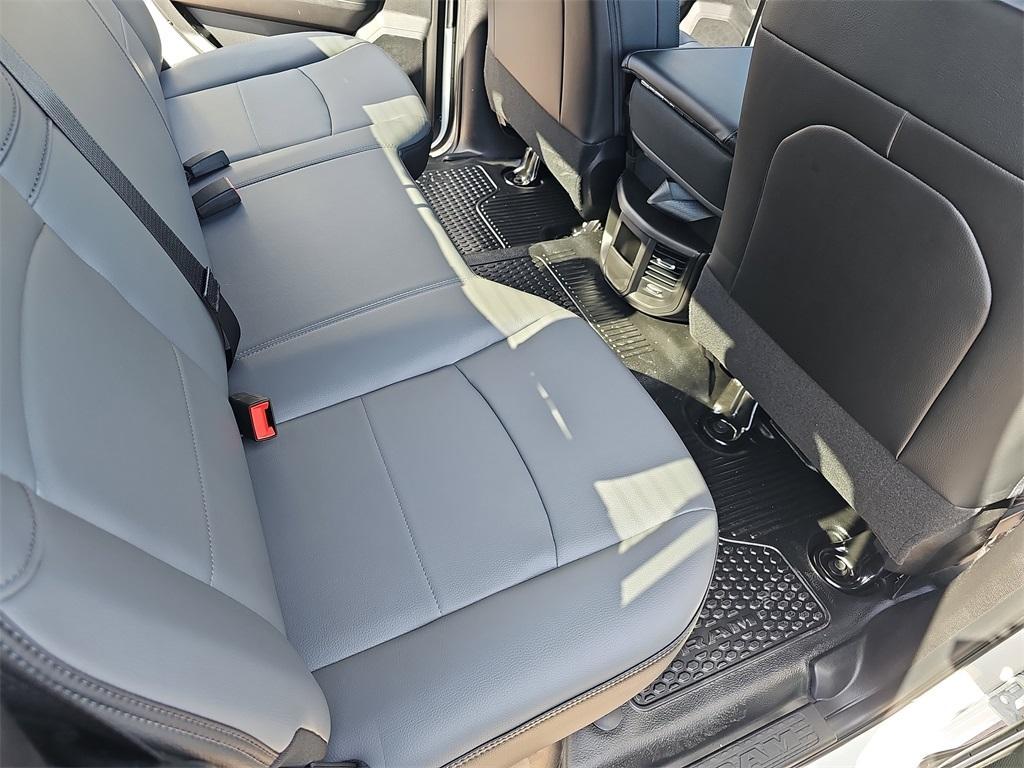 new 2025 Ram 2500 car