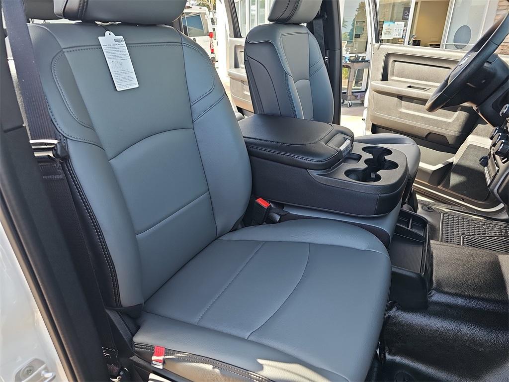 new 2025 Ram 2500 car