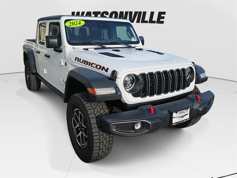 new 2024 Jeep Gladiator car, priced at $50,366