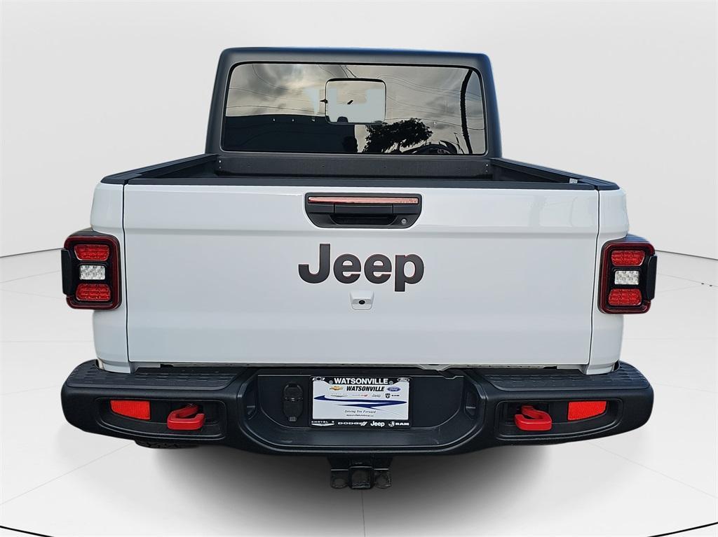 new 2024 Jeep Gladiator car, priced at $56,402