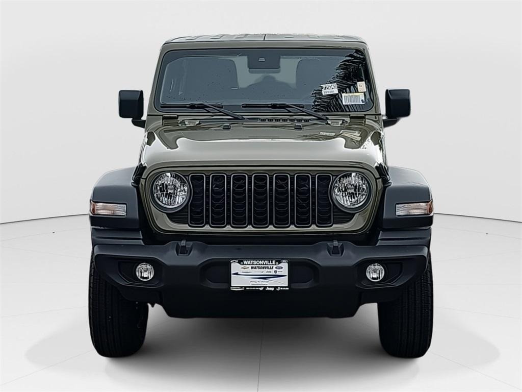 new 2025 Jeep Wrangler car, priced at $46,359
