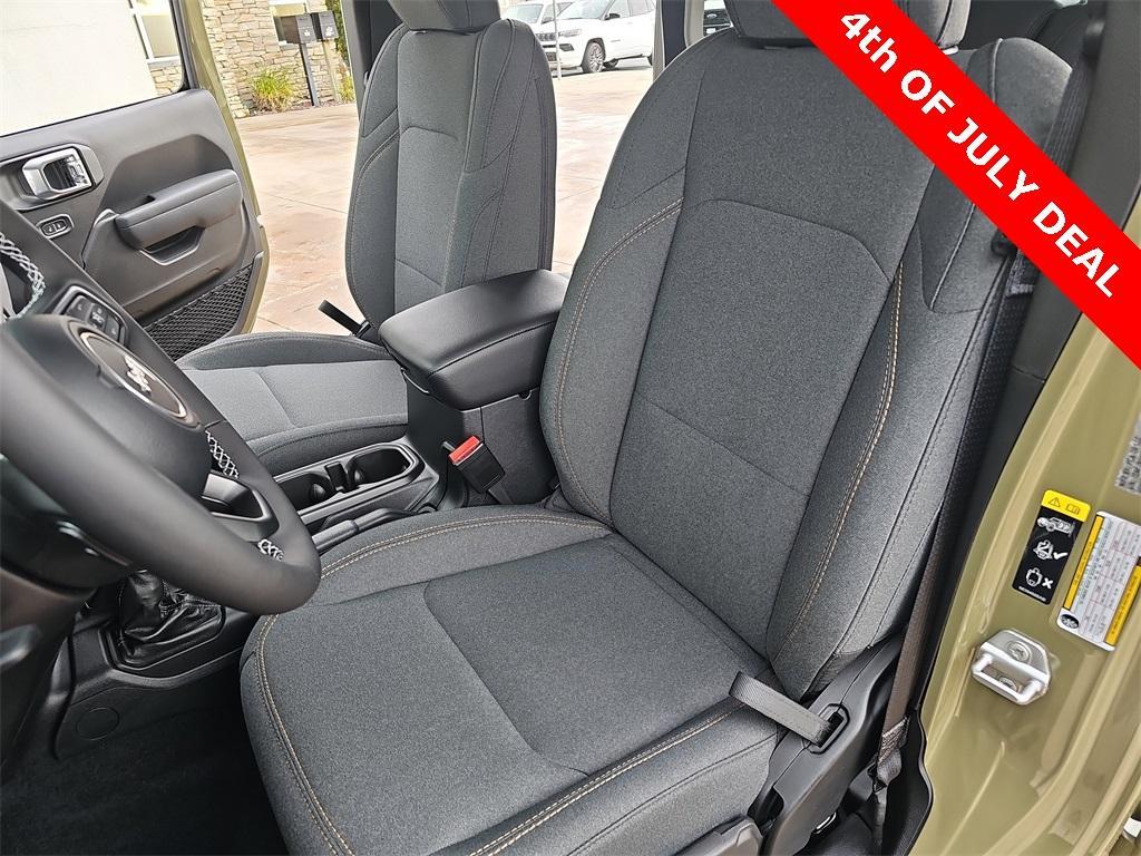 new 2025 Jeep Wrangler car, priced at $44,389