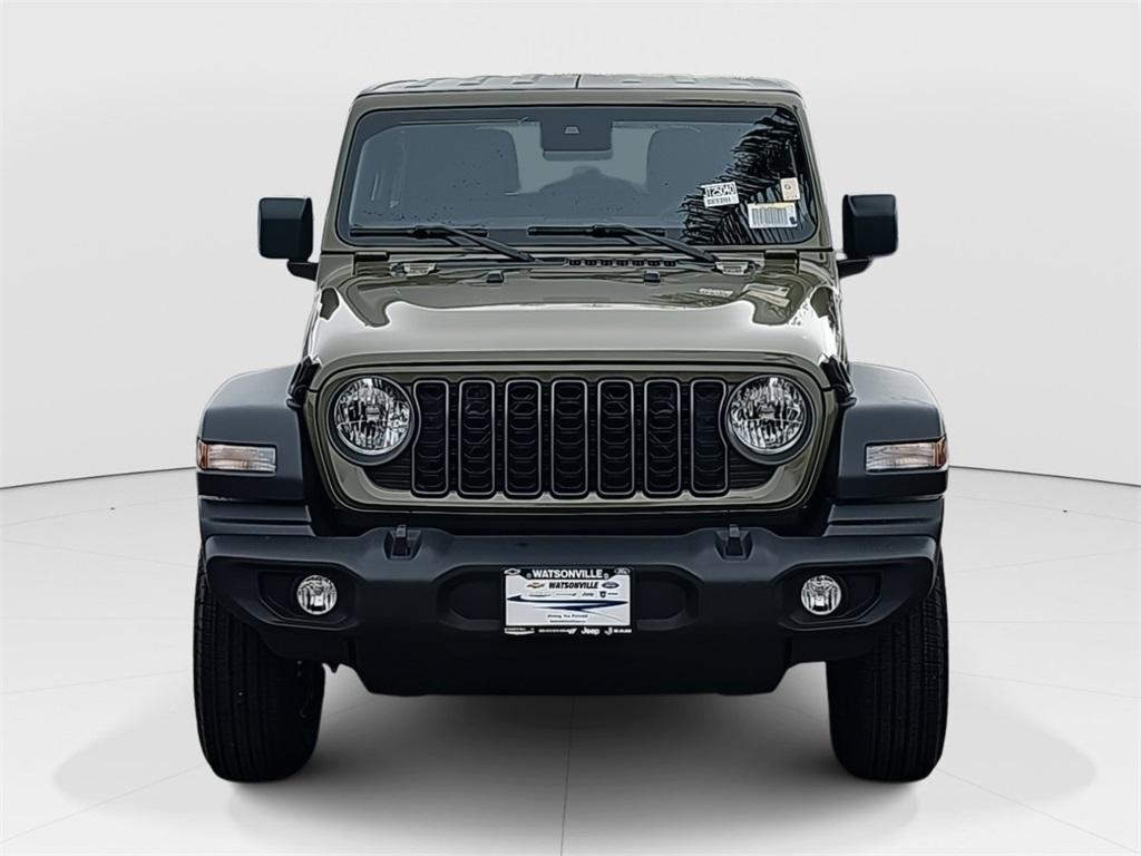 new 2025 Jeep Wrangler car, priced at $46,900