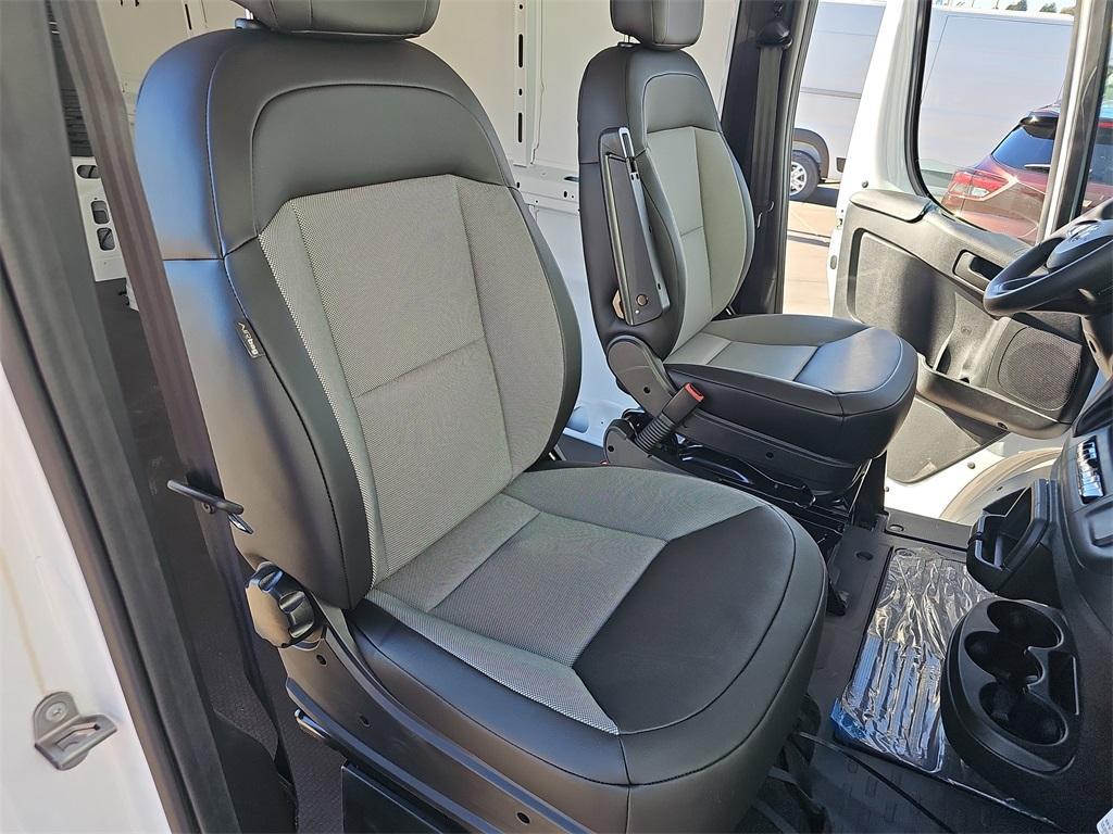 new 2024 Ram ProMaster 2500 car, priced at $47,995