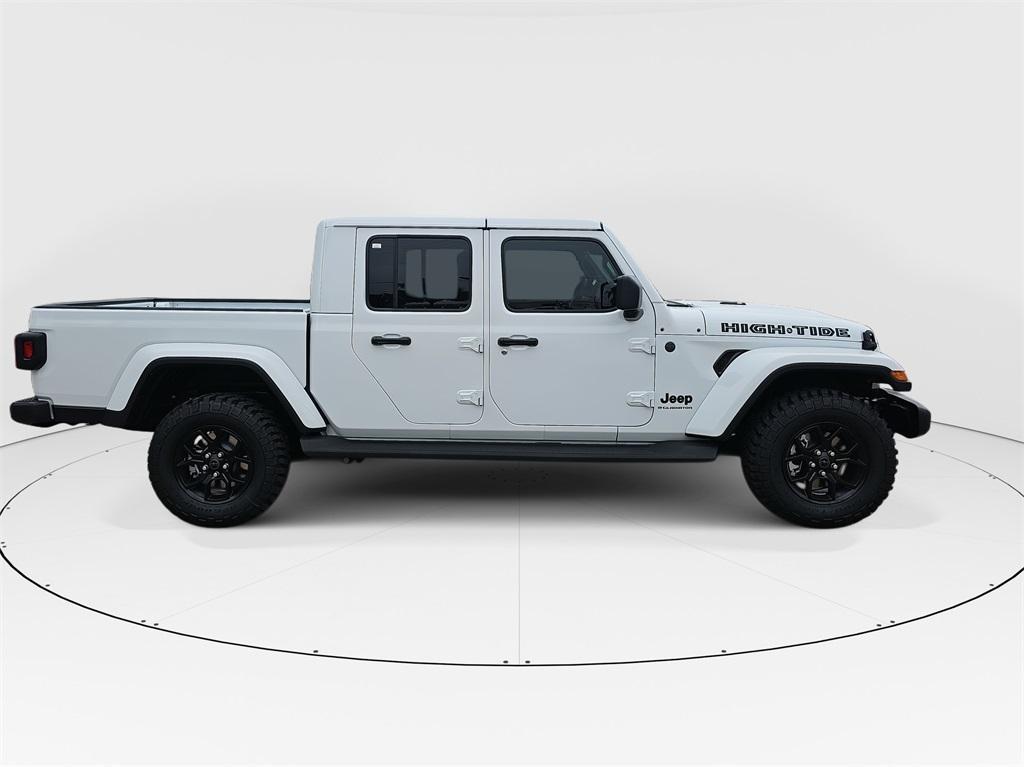 new 2025 Jeep Gladiator car