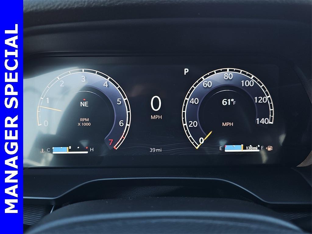 new 2025 Jeep Grand Cherokee L car, priced at $39,989