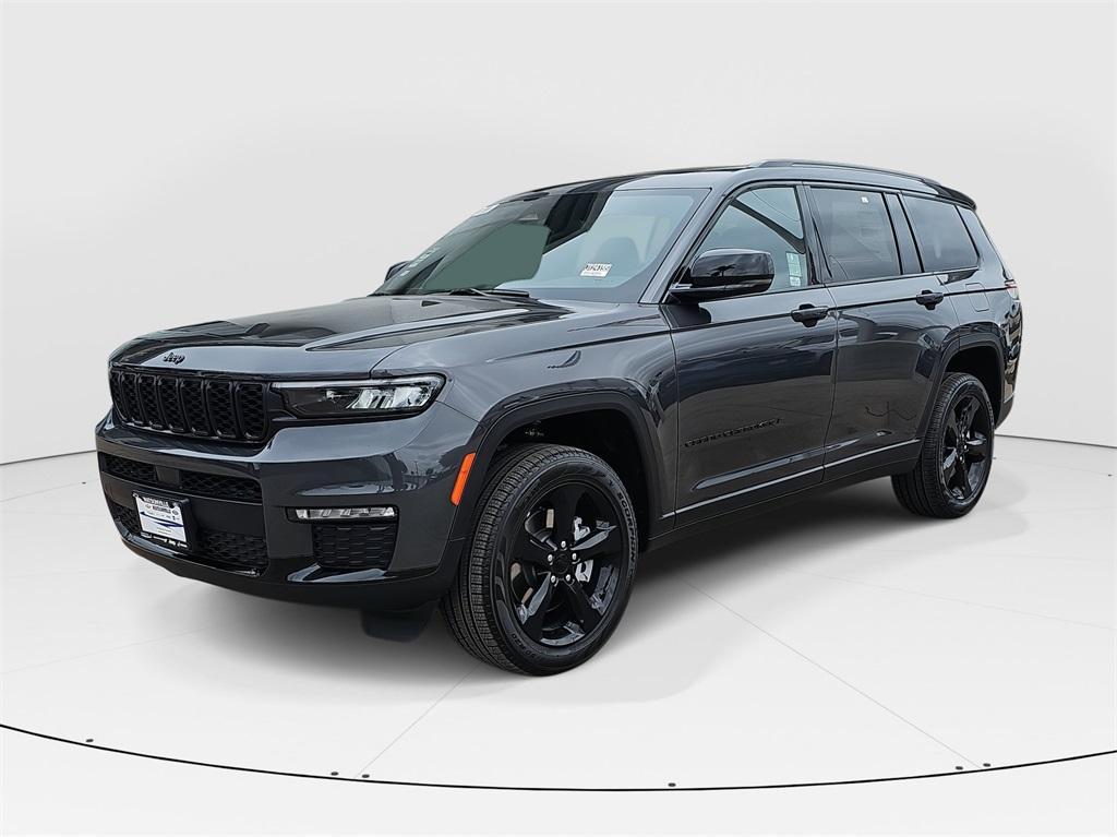 new 2024 Jeep Grand Cherokee L car, priced at $46,000