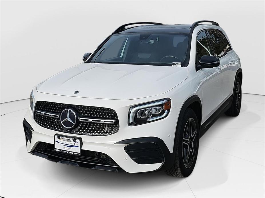 used 2022 Mercedes-Benz GLB 250 car, priced at $29,988