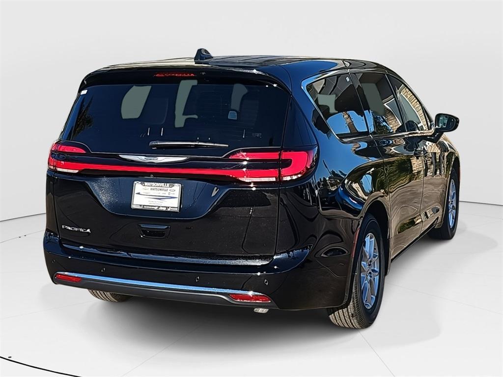 new 2025 Chrysler Pacifica car, priced at $40,145