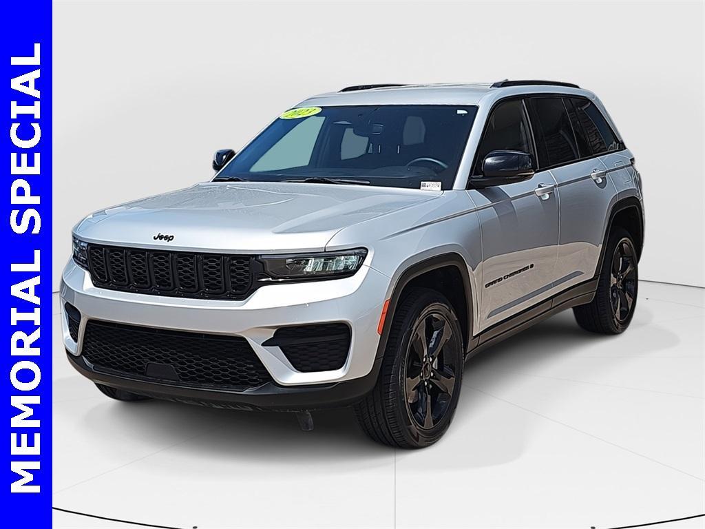 used 2023 Jeep Grand Cherokee car, priced at $30,850