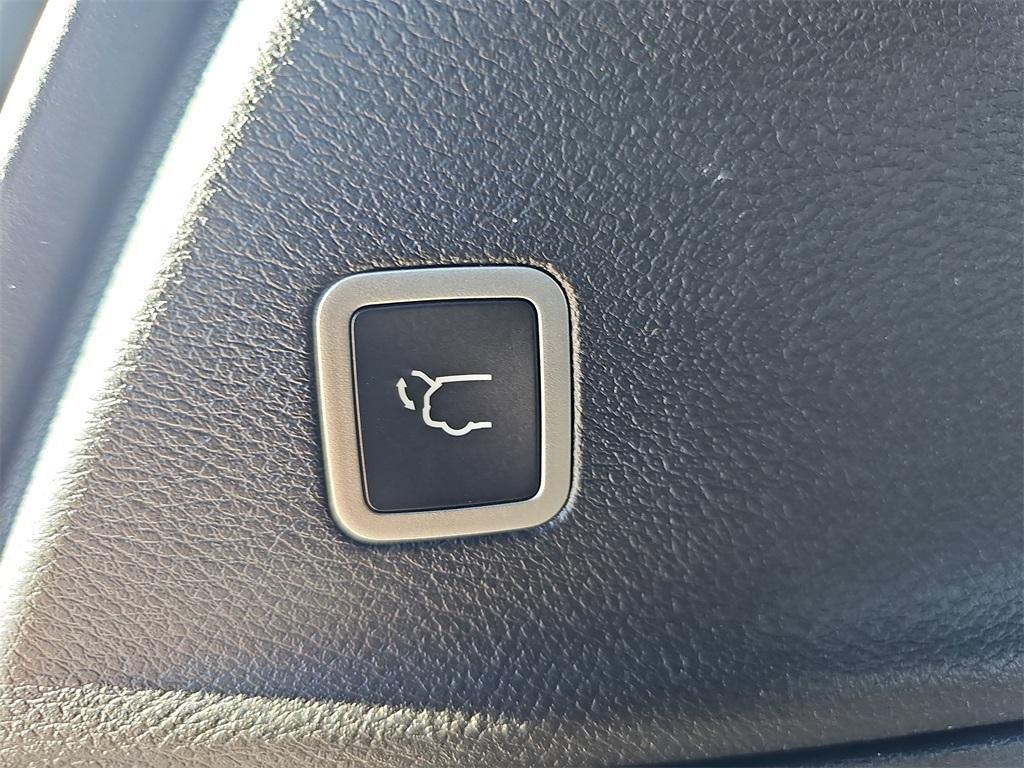 new 2025 Chrysler Pacifica car