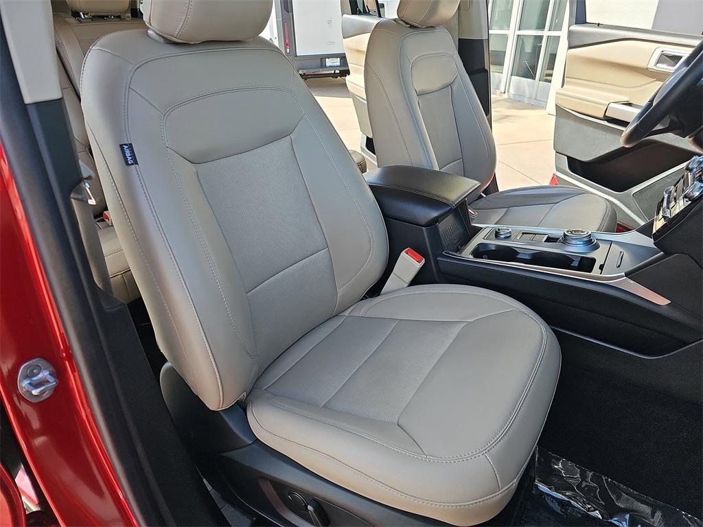 used 2023 Ford Explorer car, priced at $35,680