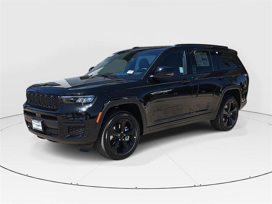 new 2024 Jeep Grand Cherokee L car, priced at $48,170