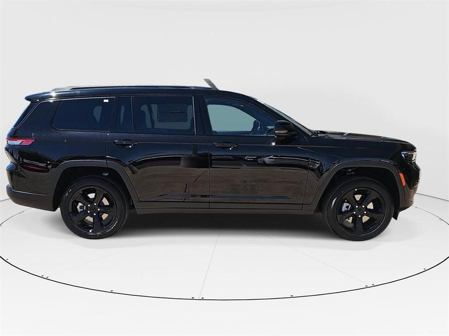 new 2024 Jeep Grand Cherokee L car, priced at $42,170