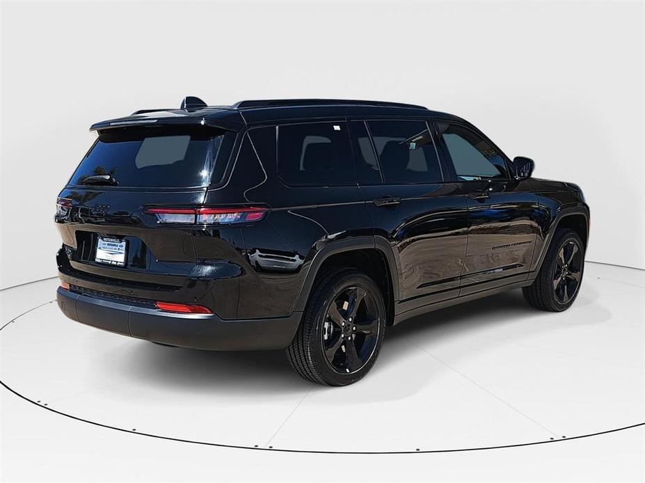 new 2024 Jeep Grand Cherokee L car, priced at $48,170