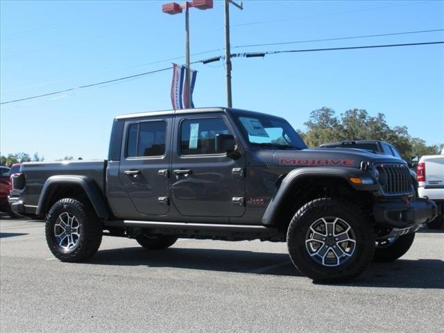 new 2025 Jeep Gladiator car, priced at $58,320