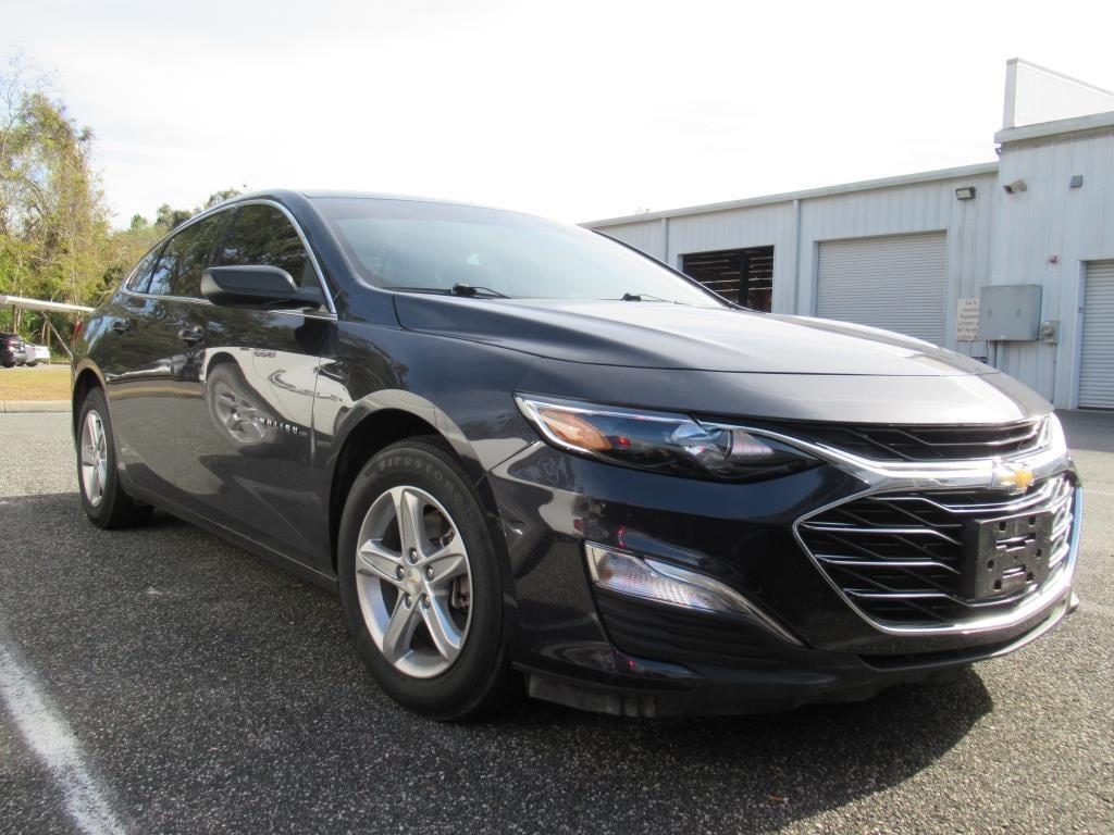 used 2022 Chevrolet Malibu car, priced at $18,595