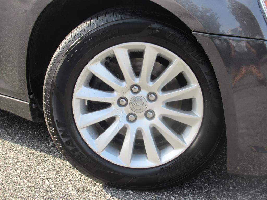 used 2014 Chrysler 300 car, priced at $12,995