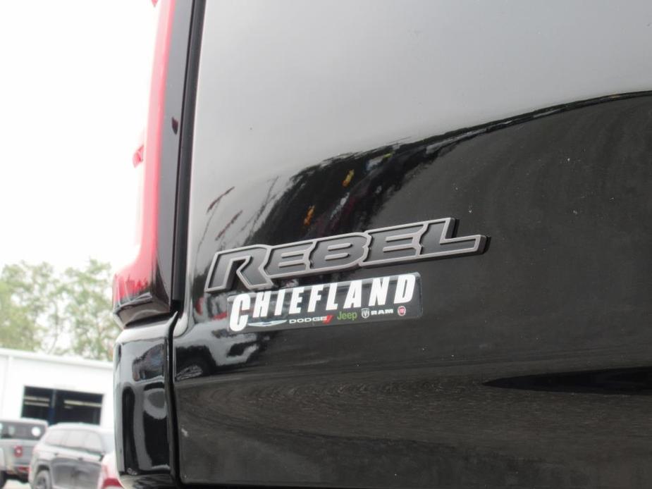 new 2025 Ram 1500 car, priced at $71,015