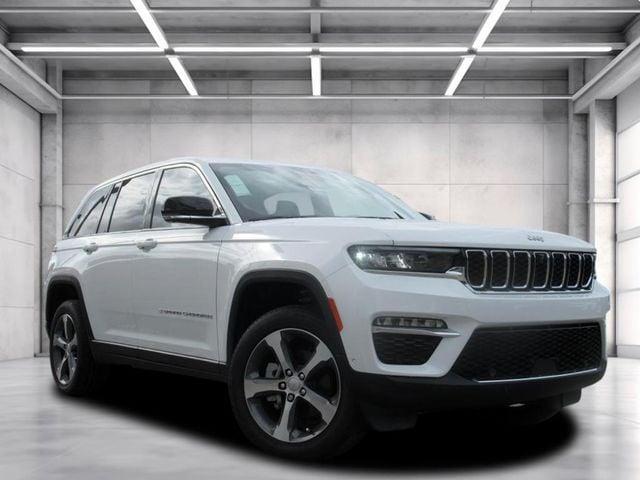new 2025 Jeep Grand Cherokee car, priced at $45,146