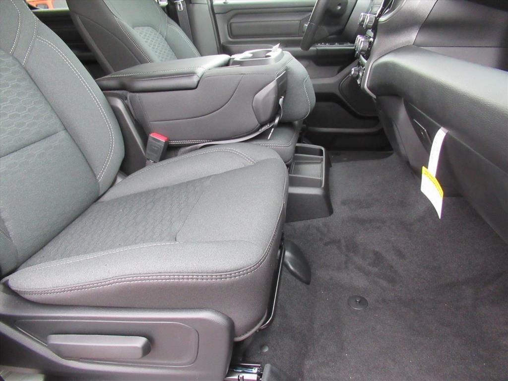 new 2025 Ram 1500 car, priced at $46,690