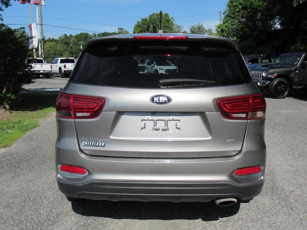 used 2019 Kia Sorento car, priced at $13,495
