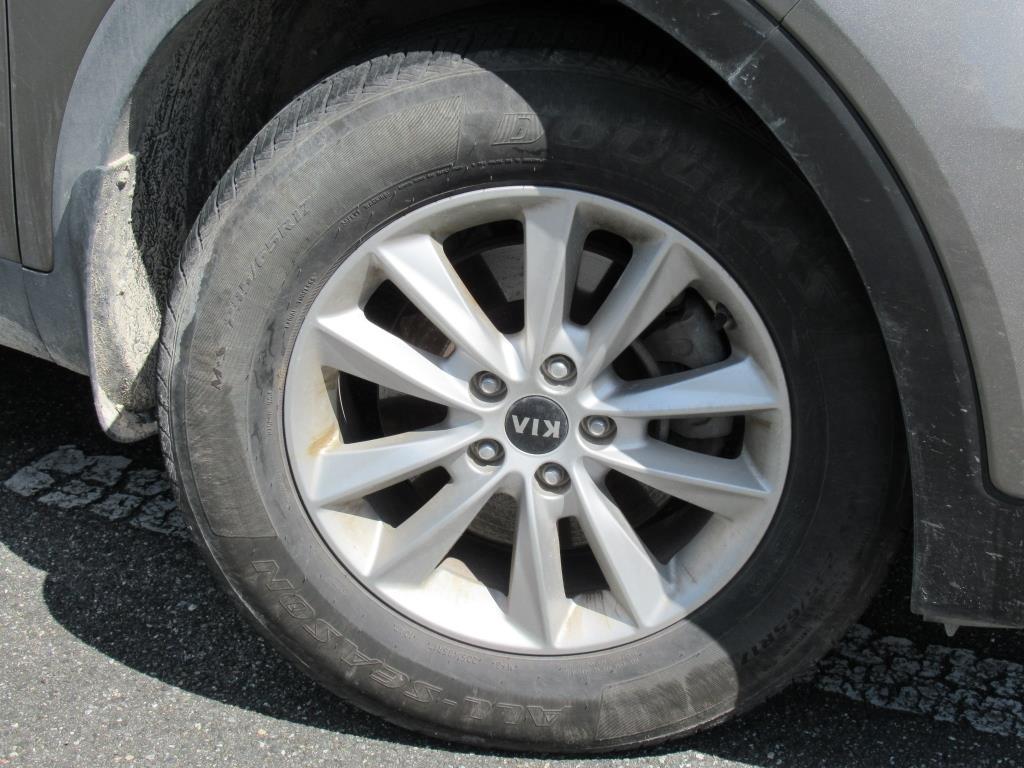 used 2019 Kia Sorento car, priced at $13,995