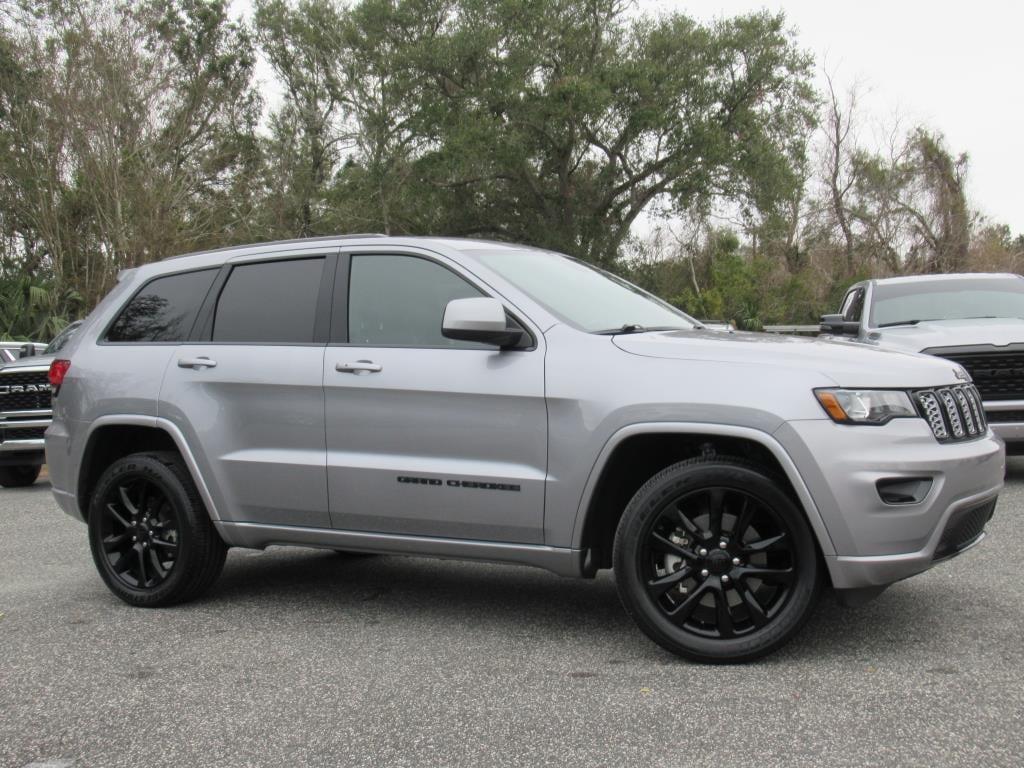 used 2021 Jeep Grand Cherokee car, priced at $32,995