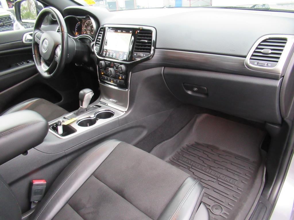 used 2021 Jeep Grand Cherokee car, priced at $32,995