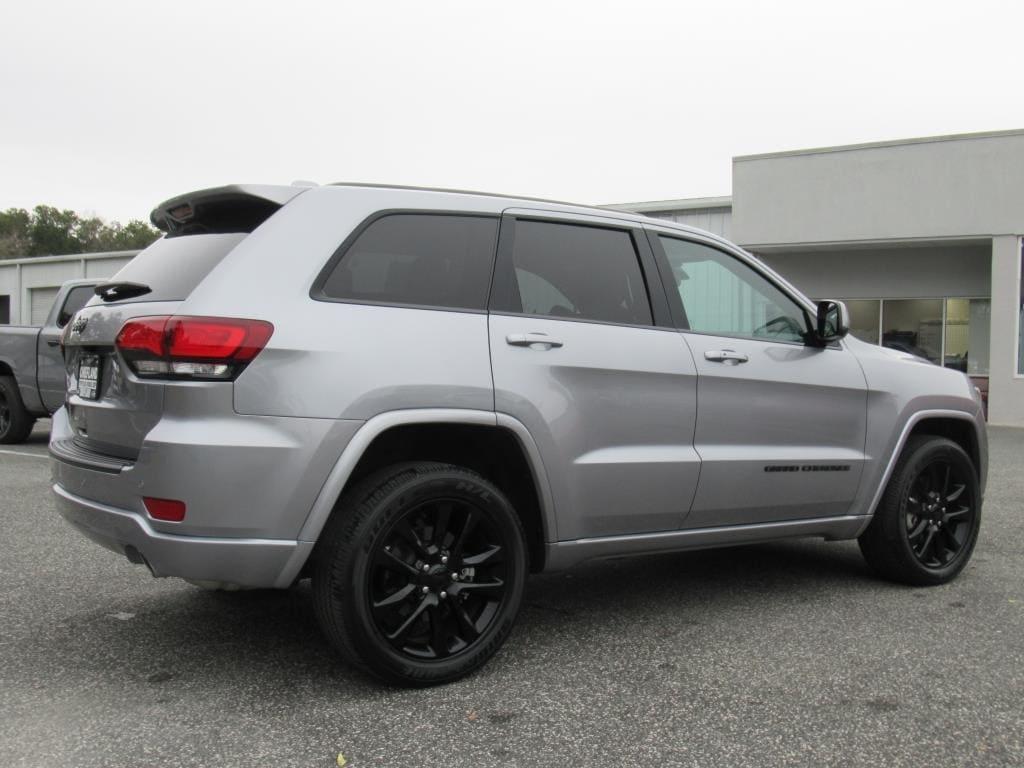 used 2021 Jeep Grand Cherokee car, priced at $32,995