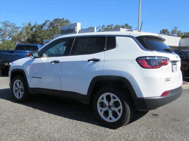 new 2025 Jeep Compass car, priced at $25,495