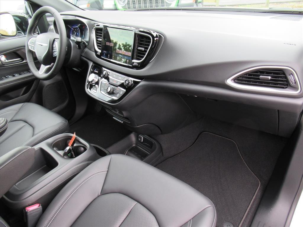 new 2026 Chrysler Voyager car, priced at $37,240