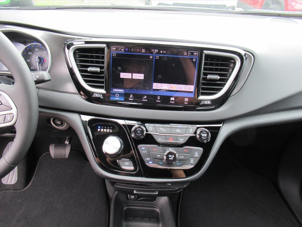 new 2026 Chrysler Voyager car, priced at $37,240