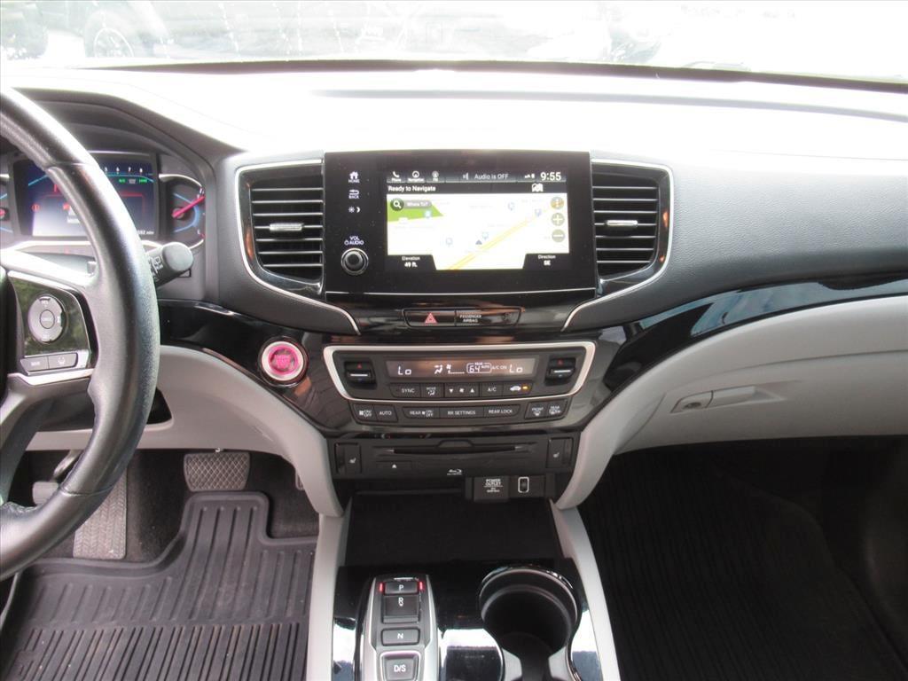 used 2021 Honda Pilot car, priced at $23,390