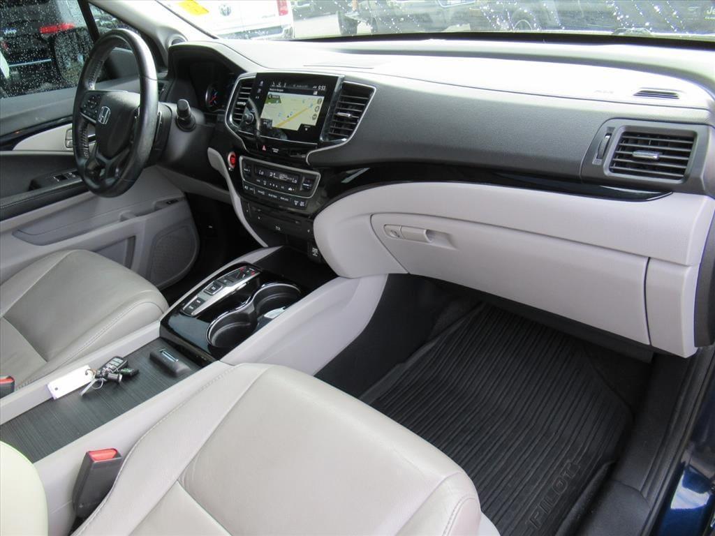 used 2021 Honda Pilot car, priced at $23,390